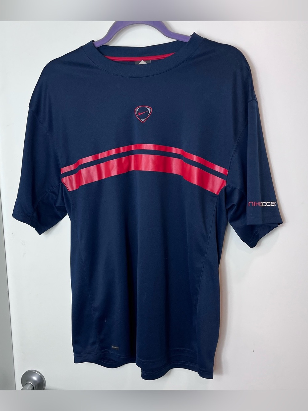Nike VTG Men's Soccer Navy Red Short-Sleeve Jersey Logo Medium Dri-Fit Athletic